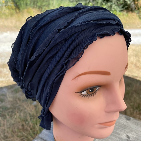 Navy Ruffled Chemo Beanies cancer and alopecia cap beanie New - Picture 2 of 3